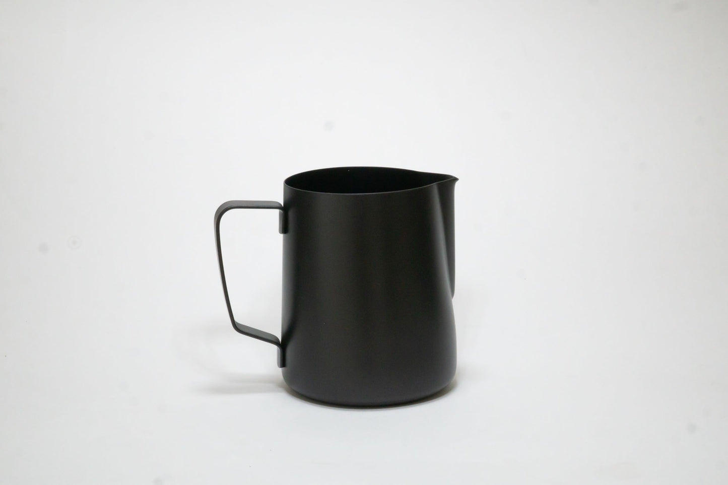 Milk Frothing Jug in Matte Black