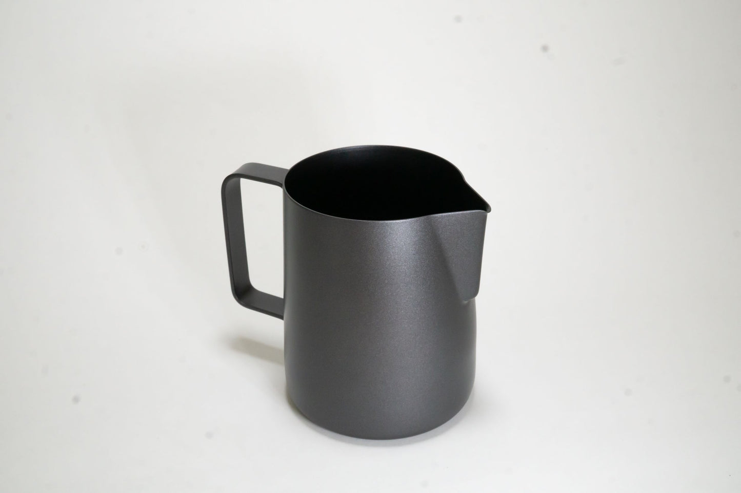 Milk Frothing Jug in Matte Black